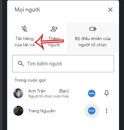 Nhấn Tắt tiếng của tất cả để không ai được phép sử dụng micro
