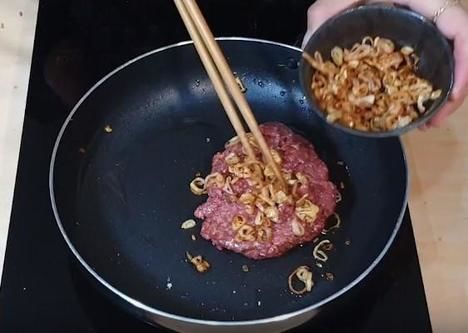 Xào thịt chim bồ câu